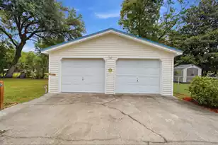 302 Butter Rd, Bonneau, SC 29431 - Photo 29