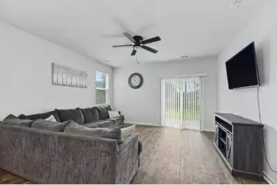 117 Sunray Lane, Summerville, SC 29486 - Photo 9