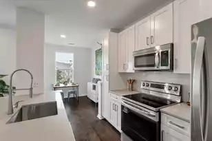 130 River Landing Dr, Daniel Island, SC 29492 - Photo 15