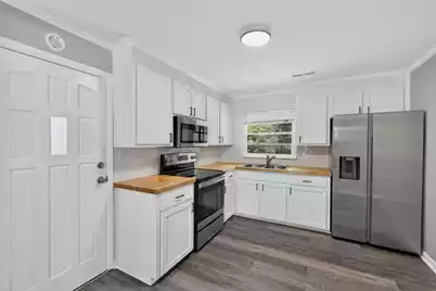 1450 Sherwood Drive N, Charleston, SC 29407 - Photo 3