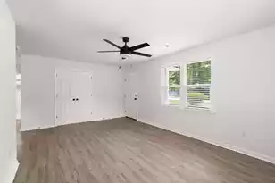 209 Grayson St, Walterboro, SC 29488 - Photo 13