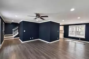 216 Runnymede Ln, Summerville, SC 29485 - Photo 5