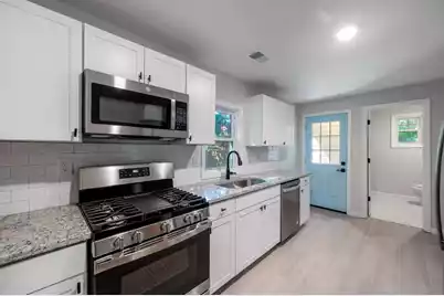 4673 Hassell Avenue, North Charleston, SC 29405 - Photo 11