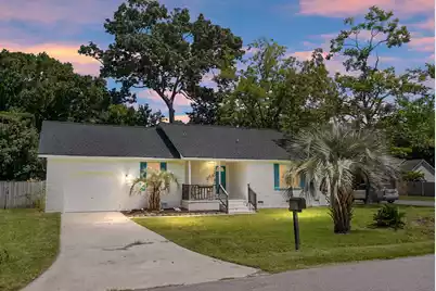 1520 Wakendaw Road, Mount Pleasant, SC 29464 - Photo 1