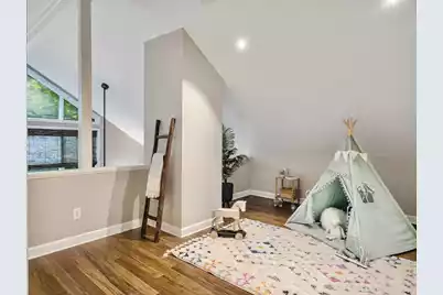 523 Carolina Avenue W, Summerville, SC 29483 - Photo 3