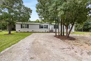 1860 Springvale Rd, Lugoff, SC 29078 - Photo 1