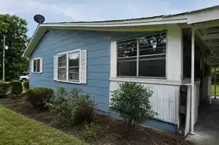 306 Hampton Street E, Elloree, SC 29047 - Photo 21