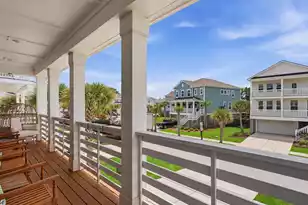 1580 Farmers Wy, Mount Pleasant, SC 29466 - Photo 3