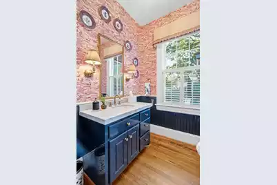 106 Battery Street S, Charleston, SC 29401 - Photo 17