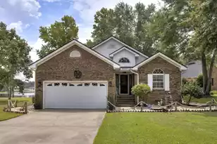 203 Ridge Lake Dr, Manning, SC 29102 - Photo 3