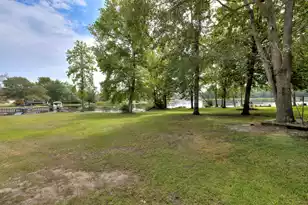 203 Ridge Lake Dr, Manning, SC 29102 - Photo 7