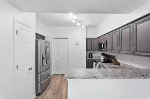 700 Daniel Ellis Dr, Charleston, SC 29412 - Photo 13
