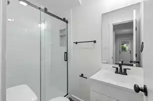 12 Grove St, Charleston, SC 29403 - Photo 17