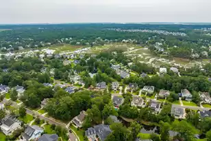 1527 Capel St, Mount Pleasant, SC 29466 - Photo 107