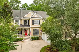 1527 Capel St, Mount Pleasant, SC 29466 - Photo 3