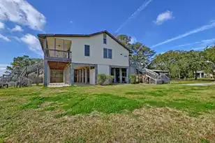 1538 Periwinkle Dr, Mount Pleasant, SC 29466 - Photo 15