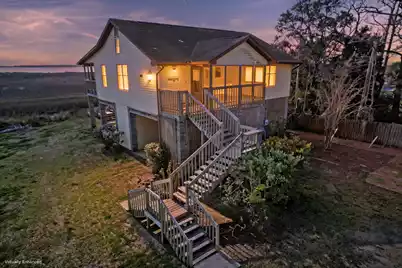 1538 Periwinkle Drive, Mount Pleasant, SC 29466 - Photo 5