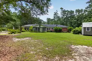 124 Axtell Dr, Summerville, SC 29485 - Photo 33