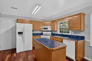 124 Axtell Dr, Summerville, SC 29485 - Photo 17
