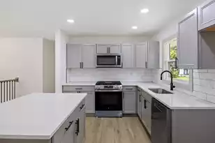 1411 Westway Dr, Charleston, SC 29412 - Photo 9