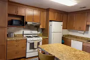 513 Richardson Ave E, Summerville, SC 29485 - Photo 7