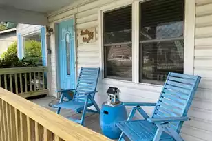 513 Richardson Ave E, Summerville, SC 29485 - Photo 3