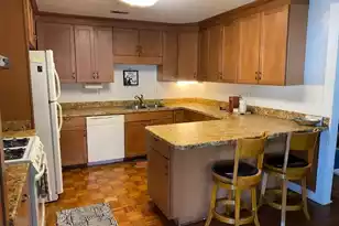 513 Richardson Ave E, Summerville, SC 29485 - Photo 5