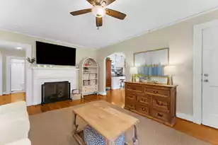 350 Grove St, Charleston, SC 29403 - Photo 9