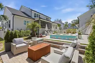 1720 Bolden Dr, Mount Pleasant, SC 29466 - Photo 29
