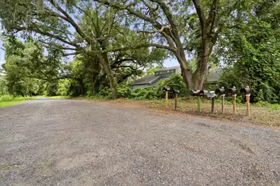 1105 Quiet Road, Mount Pleasant, SC 29464 - Photo 5