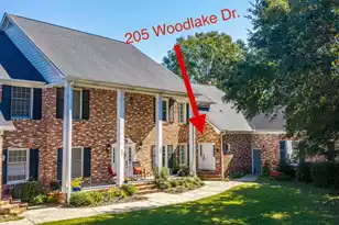205 Woodlake Dr, Summerville, SC 29485 - Photo 3