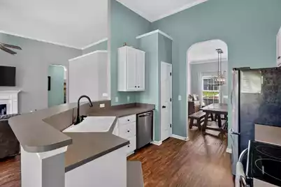 7312 Coopers Hawk Drive, Hanahan, SC 29410 - Photo 11