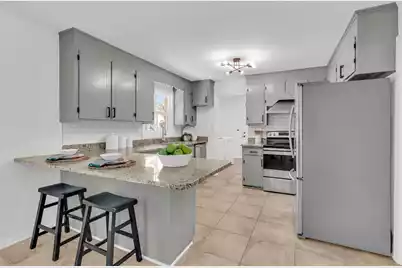 2204 Dallerton Circle N, Charleston, SC 29414 - Photo 17