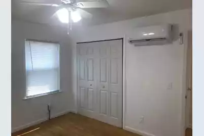 111 Lionel #B, Summerville, SC 29483 - Photo 11