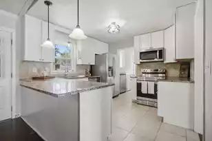 102 Marmet Ct, Summerville, SC 29485 - Photo 5