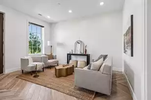 368 Broad St, Charleston, SC 29401 - Photo 5
