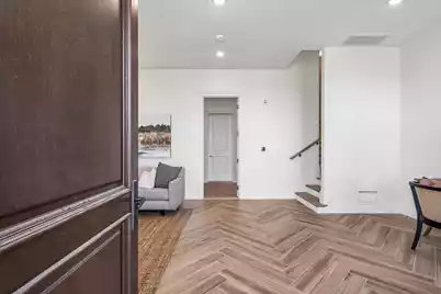 368 Broad Street, Charleston, SC 29401 - Photo 3