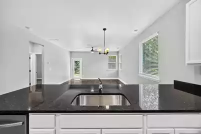 1184 Warrens Way, Manning, SC 29102 - Photo 9