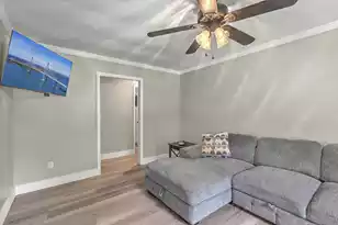 221 Judith Dr, Summerville, SC 29485 - Photo 7