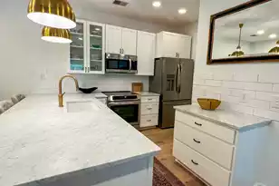 408 Elgin Ct S, Charleston, SC 29414 - Photo 5