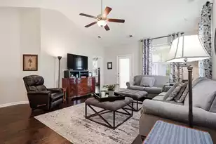 211 Blue Bonnet St, Summerville, SC 29483 - Photo 9