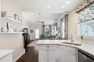 211 Blue Bonnet St, Summerville, SC 29483 - Photo 13