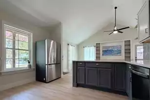 1179 Landsdowne, Charleston, SC 29412 - Photo 13
