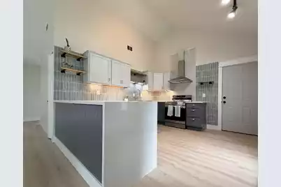 1179 Landsdowne, Charleston, SC 29412 - Photo 9
