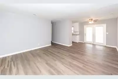2914 Charlene Drive, North Charleston, SC 29405 - Photo 5