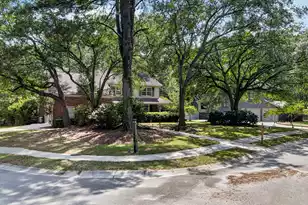 17 Plantation Cir, Summerville, SC 29485 - Photo 3