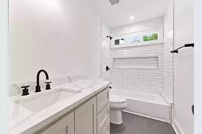 38 Enston Avenue N, Charleston, SC 29403 - Photo 33