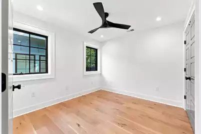 38 Enston Avenue N, Charleston, SC 29403 - Photo 21