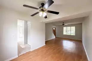 6786 Moss Ct, North Charleston, SC 29418 - Photo 3