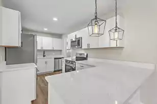 7620 Winchester St, North Charleston, SC 29420 - Photo 7